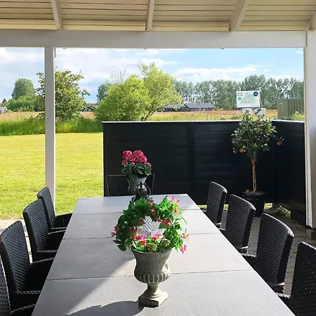 8 person holiday home in Væggerløse-By Traum *