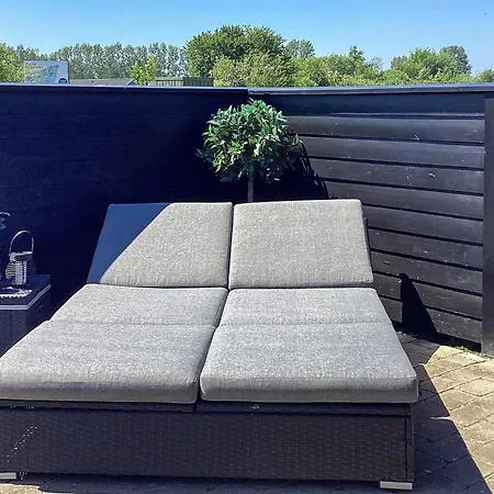 Feriehus 8 person holiday home in Væggerløse-By Traum
