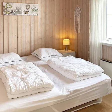 4 Star In Vaeggerlose Holiday home Boto By