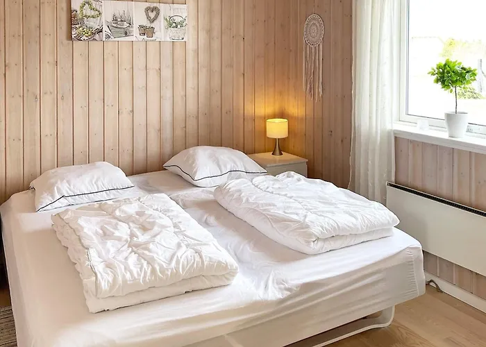 Casa de Férias 8 Person In Vaeggerlose-by Traum Bøtø By